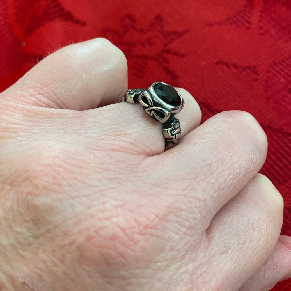 Limited! size 5 Skull HD Black Stone Ring - Picture 6 of 6